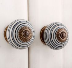 Grey Black Striped Knobs